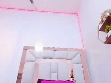 Chaturbate Adult Video Chat of lia_antonella69
