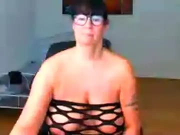 Chaturbate Free Porn Cam of illymaus