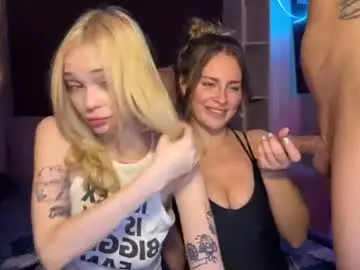 Chaturbate Live Sex of adrenaline_lush