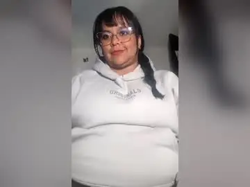 Chaturbate Free Porn Cam of candy_browm1