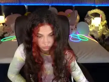 Chaturbate Free Porn Cam of babyflowerr