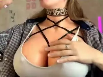 Chaturbate Best Webcam of kristiancommes