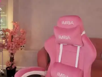 Chaturbate Free Live Porn of miaa_hill