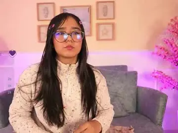 Chaturbate Live Sex Cam of violetjonesx