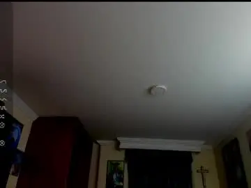 Chaturbate Free Porn Cam of missvalery1