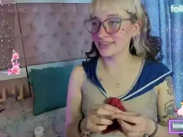 Chaturbate Adult Webcams of sweet_emmili