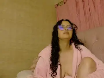 Chaturbate Nude Webcam of manumeow_