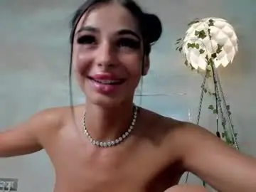 Chaturbate Live Sex Cam of moonsshard