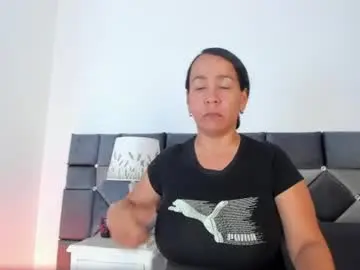 Chaturbate Sex Cam of _curvy_milf