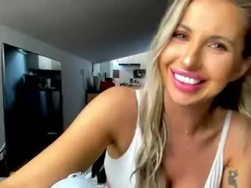 Chaturbate Adult Webcam of amyroberta92