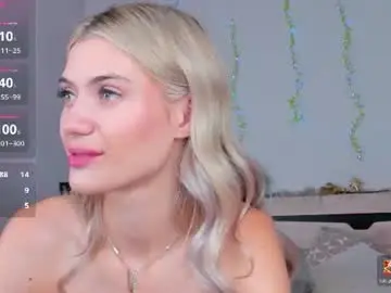 Chaturbate Sex Cam of cherry_pr1ce