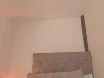 Chaturbate Live Porn of tamarathompsonn