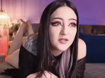 Chaturbate Sex Chat of charlotte_germanotta_