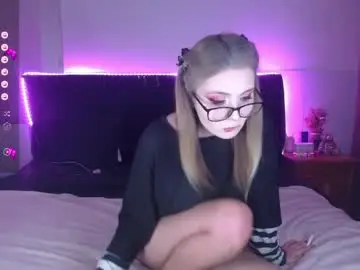 Chaturbate Live Sex of shysweetrish