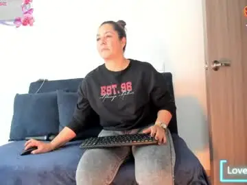 Chaturbate Adult Webcams of ariadna_grad