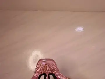 Chaturbate Best live sex cam show of lisa_s1