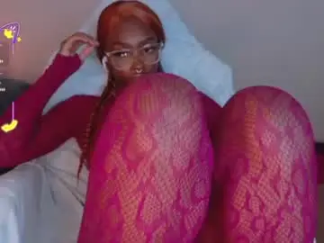 Chaturbate Sex Cam of ahvi_ebony