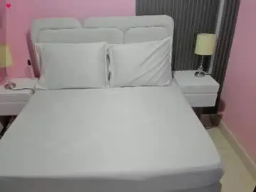 Chaturbate Live Sex of clawdeen__wolf