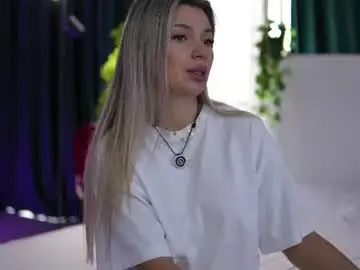 Chaturbate Live Sex Cam of _arielle