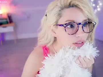 Chaturbate Best Webcam of cherrycrush