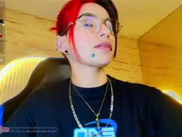 Chaturbate Sex Chat of moon_red_r