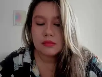 Chaturbate Adult Webcams of sarasmith19