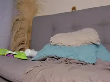 Chaturbate Free Live Porn of caroline_m8
