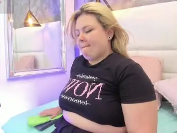 Chaturbate Free Live Porn of martina_armos