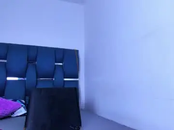 Chaturbate Free Porn Cam of crazybaby_squirt
