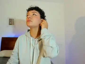 Chaturbate Nude Webcam of kade_demi