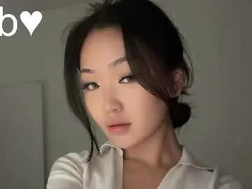 Chaturbate Live Sex Cam of elegant_vibes