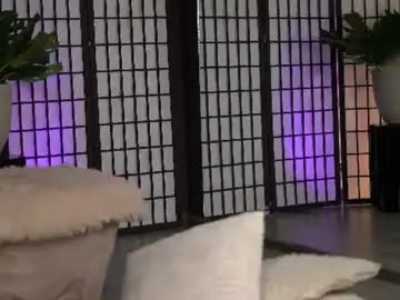 Chaturbate Free Porn Cam of ellaluxe