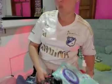 Chaturbate Sex Chat of julieta_star69