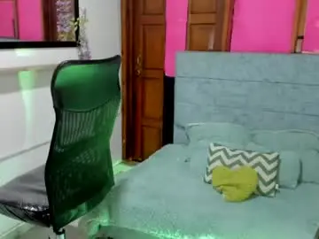 Chaturbate Watch Live Sex Cams of julieta_star69