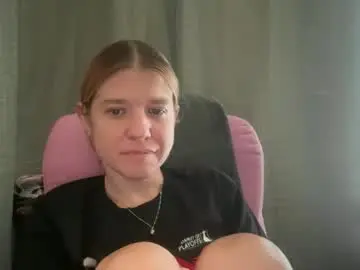Chaturbate Live Sex Cam of ebony8ivory