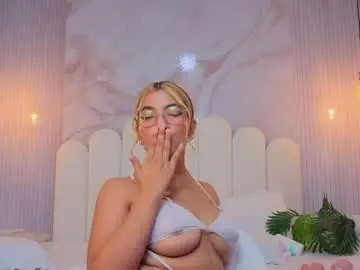 Chaturbate Free Porn Cam of evaa_honey