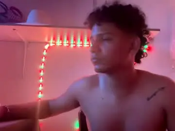Chaturbate Best live sex cam show of kariina_candy