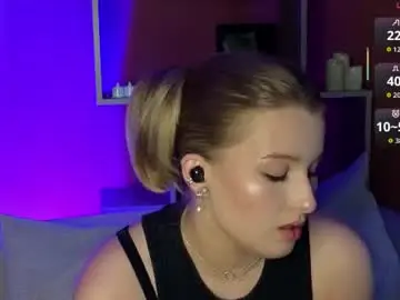 Chaturbate Live Porn of _watchmesmile_