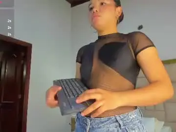 Chaturbate Adult Video Chat of valtira_nova
