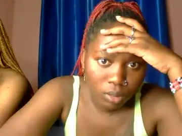 Chaturbate Live Sex Cam of sexy_lunar