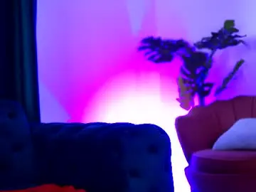 Chaturbate Live Sex Cam of redlaraa