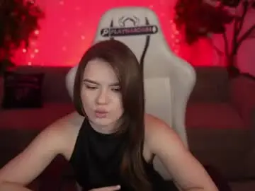 Chaturbate Nude Webcam of kira0541