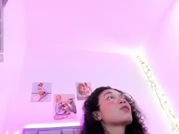 Chaturbate Nude Webcam of luna_jone