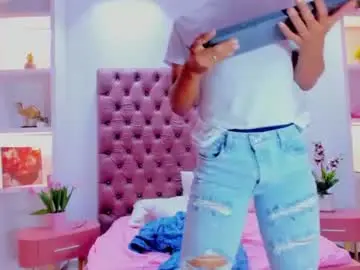 Chaturbate Free Porn Cam of bella_rouge0