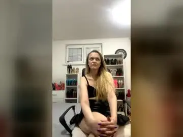Chaturbate Nude Webcam of naughtysabine1