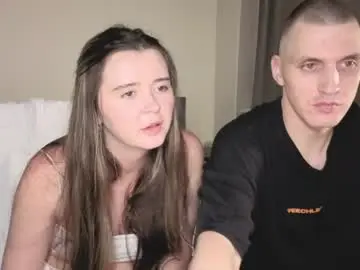 Chaturbate Live Sex Cam of billy_betty