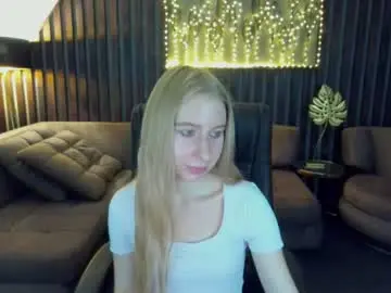 Chaturbate Adult Webcam of alina__blonde