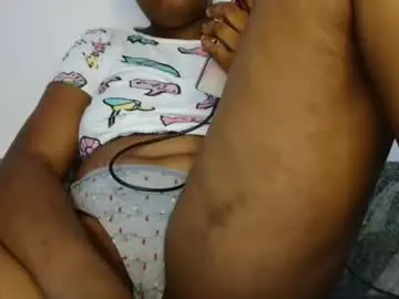Chaturbate Sex Cam of glamslut8