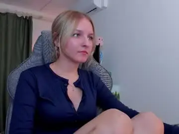 Chaturbate Adult Video Chat of violamore