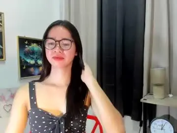 Chaturbate Adult Webcams of yourtinybunny